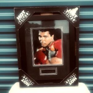 Muhammad Ali . Hot Shot Vintage Boxing Picture